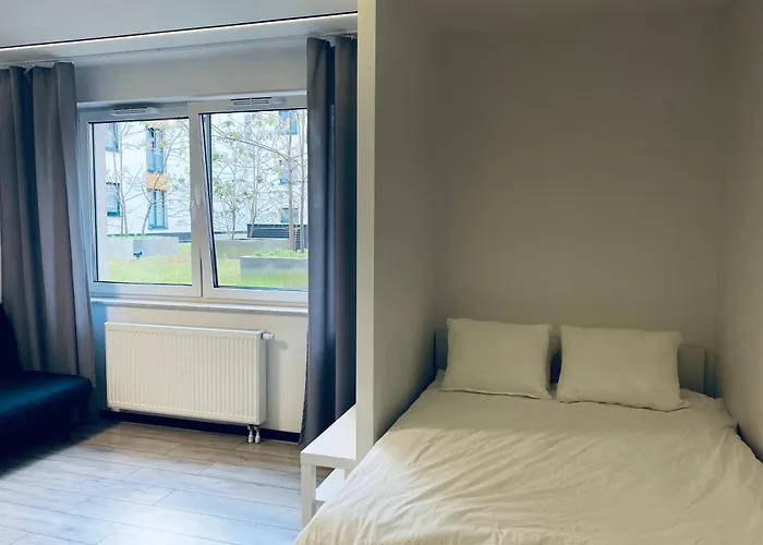 Enes Legnicka Street 59d *