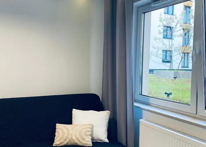 Enes Legnicka Street 59d