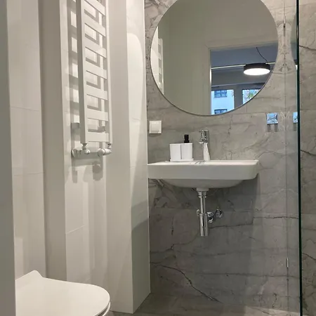 Enes Legnicka Street 59d Vratislav