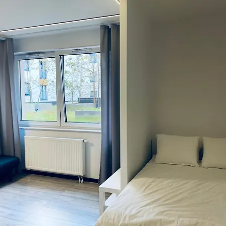 Enes Legnicka Street 59d Vratislav