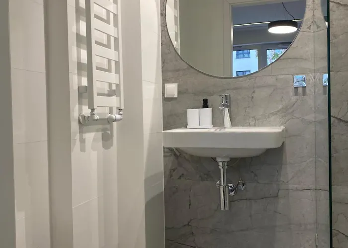 Enes Legnicka Street 59d Breslavia