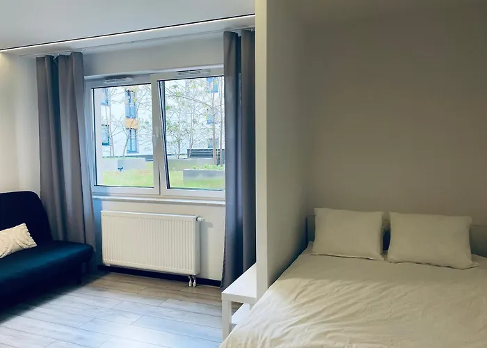 Enes Legnicka Street 59d Breslavia